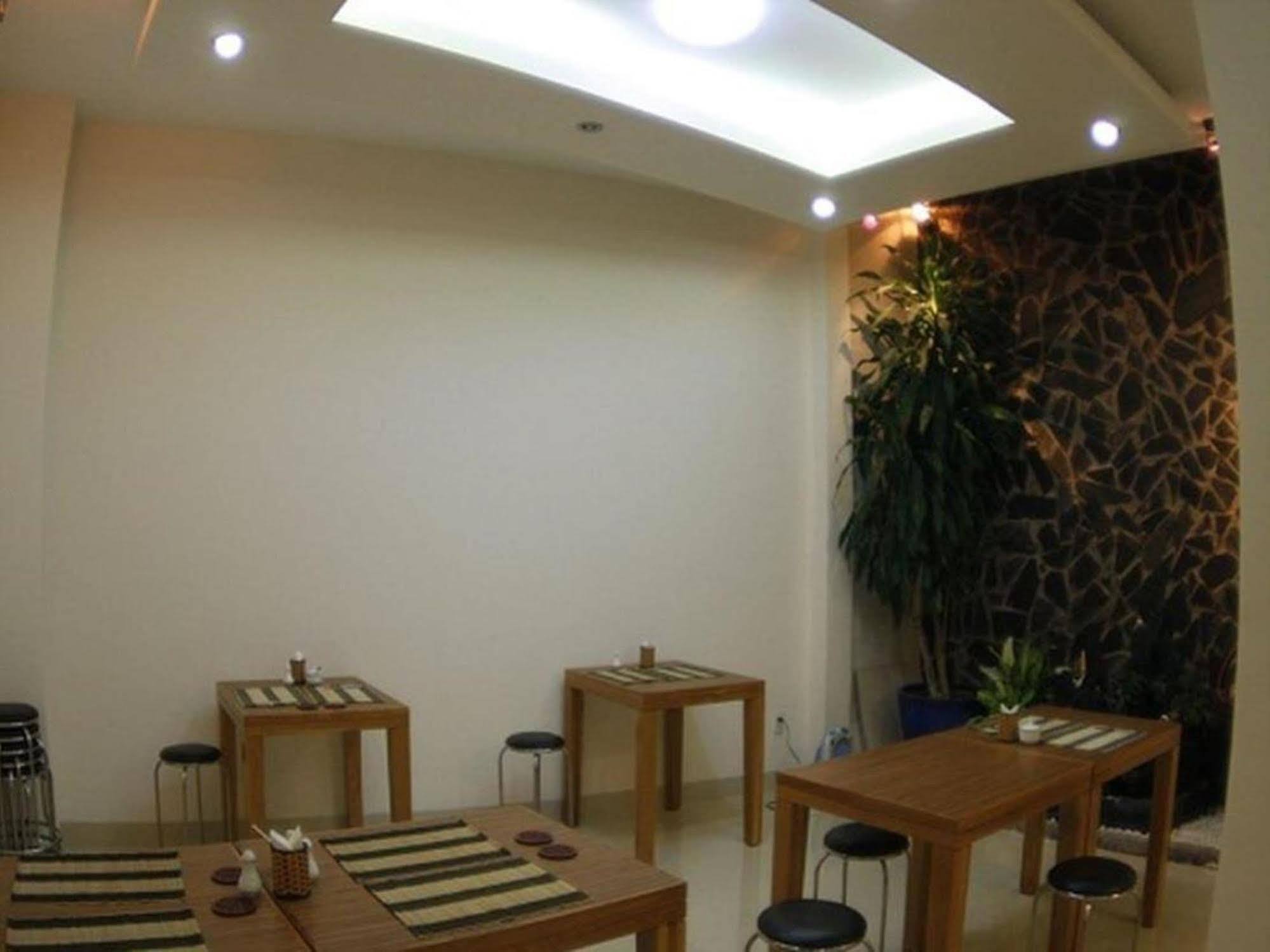 Giang Son 2 Hotel Ho Chi Minh City Exterior photo